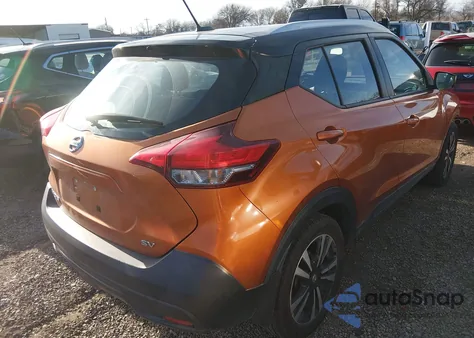 2019 Nissan Kicks Sv z USA, uszkodzony, nr VIN 3N1CP5CU4KL516519
